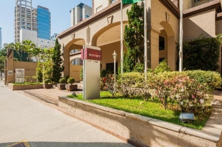 Flat INCRIVEL proximo Shoppings JK e Vila Olimpia San Paolo Esterno foto